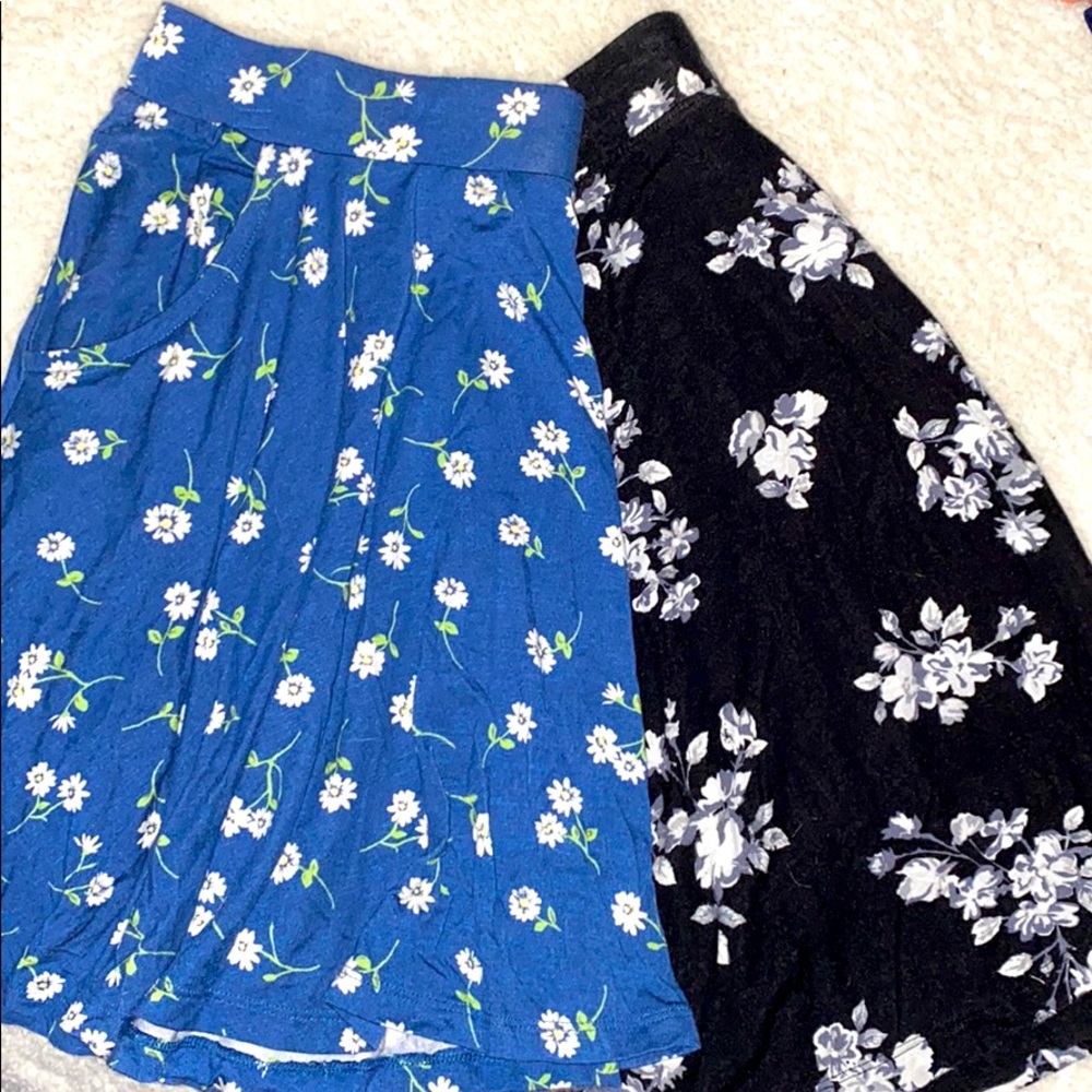 Two skater skirts⚡️⭐️🔥